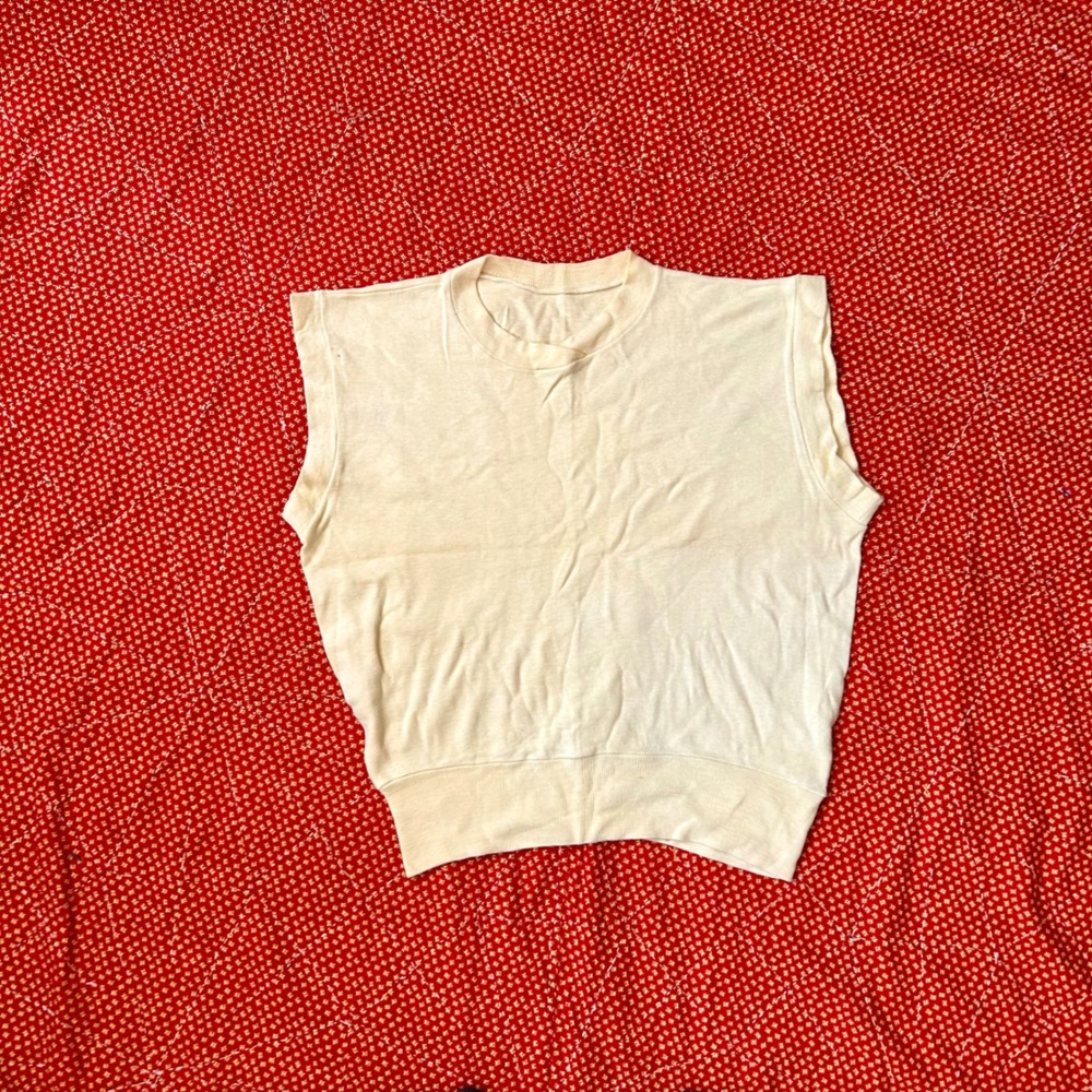 True Vintage 1950s all cotton butter yellow top